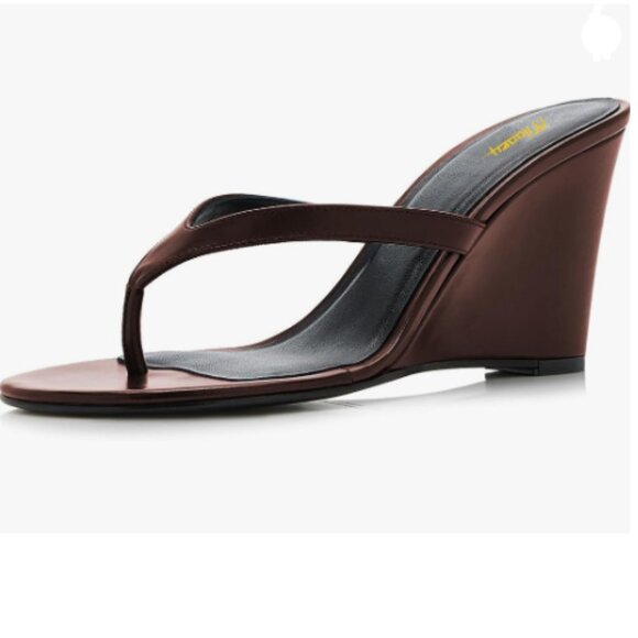 Milooey shoes Brown Round Toe Flip Flops Wedge High Heels Slip On Thong Sandals - Picture 1 of 8